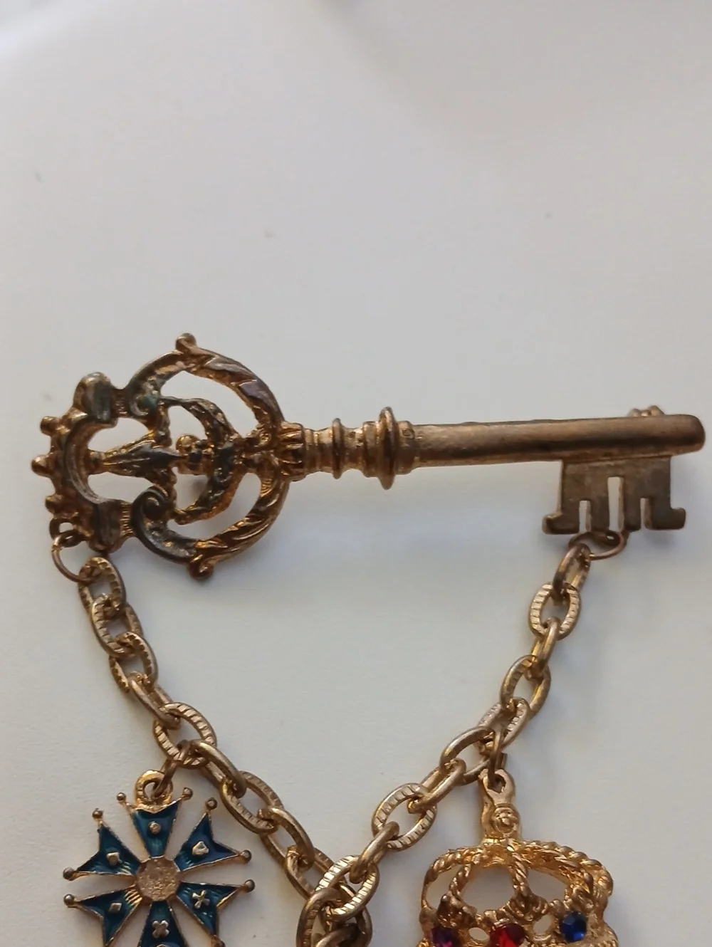 Royal Key Chatenairne Brooch Dangle Charms with Crown & Enamel Shields